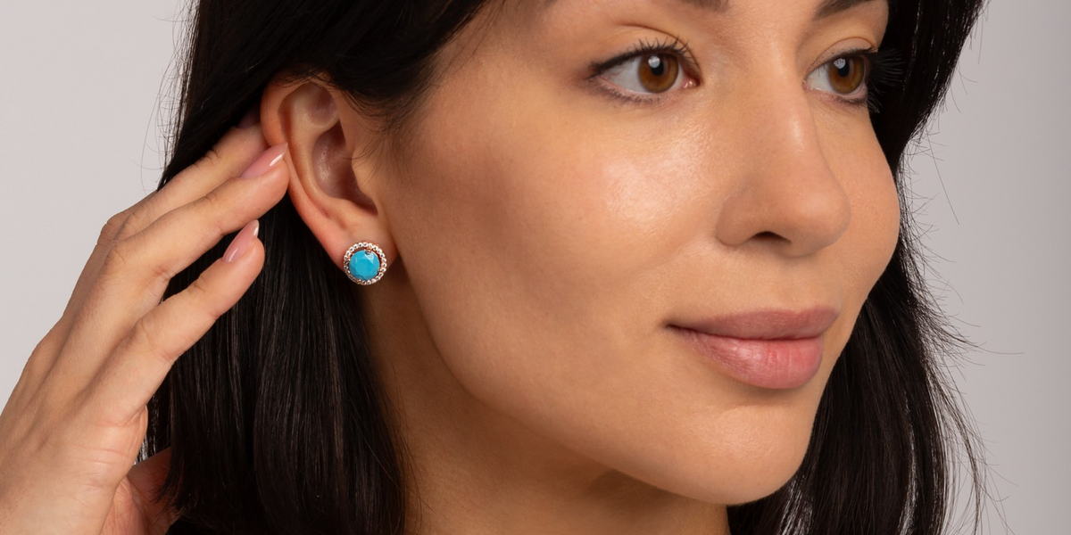 Silver Birthstone Earrings: How to Choose the Perfect Gemstone