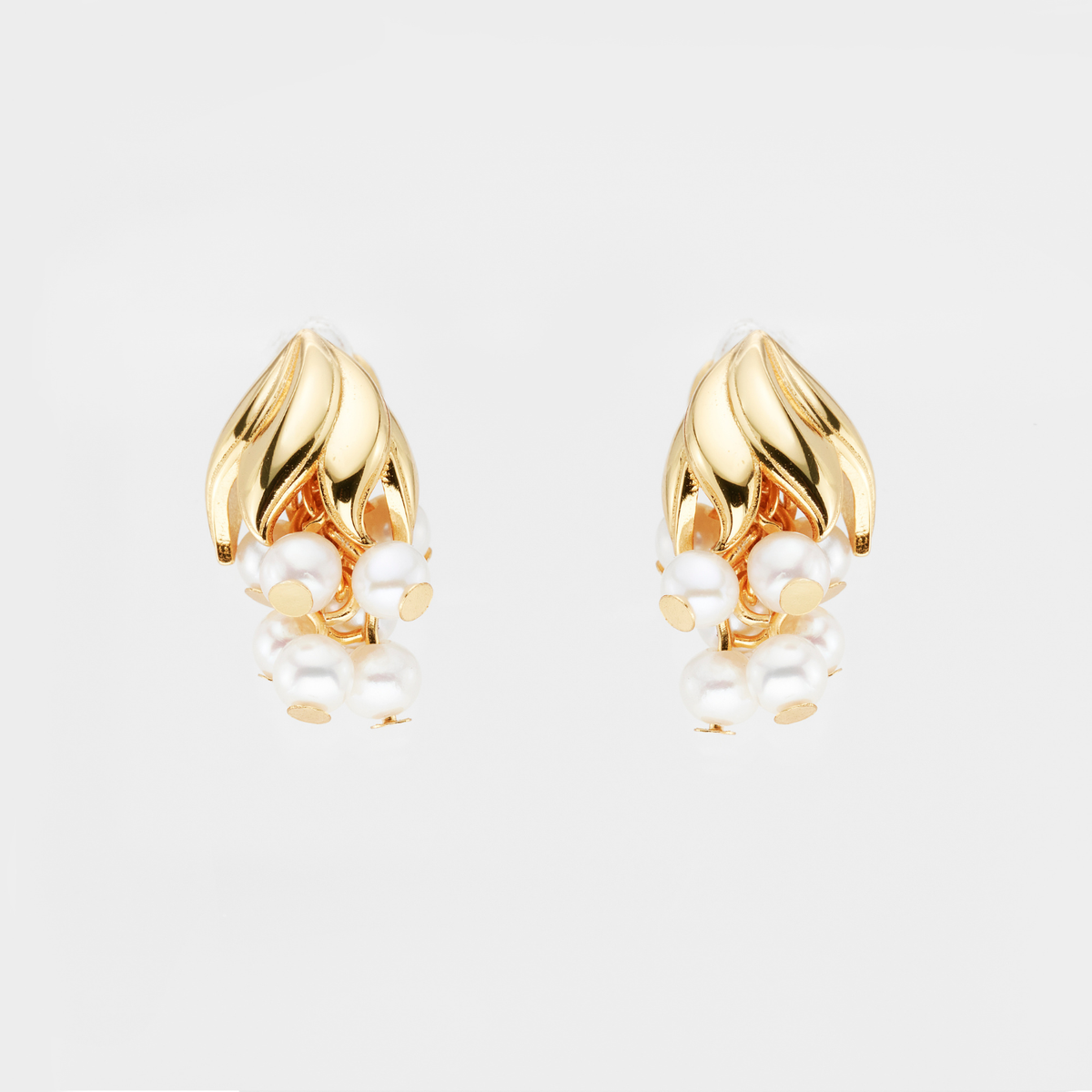 18k gold plated sterling silver pearl wisteria earrings