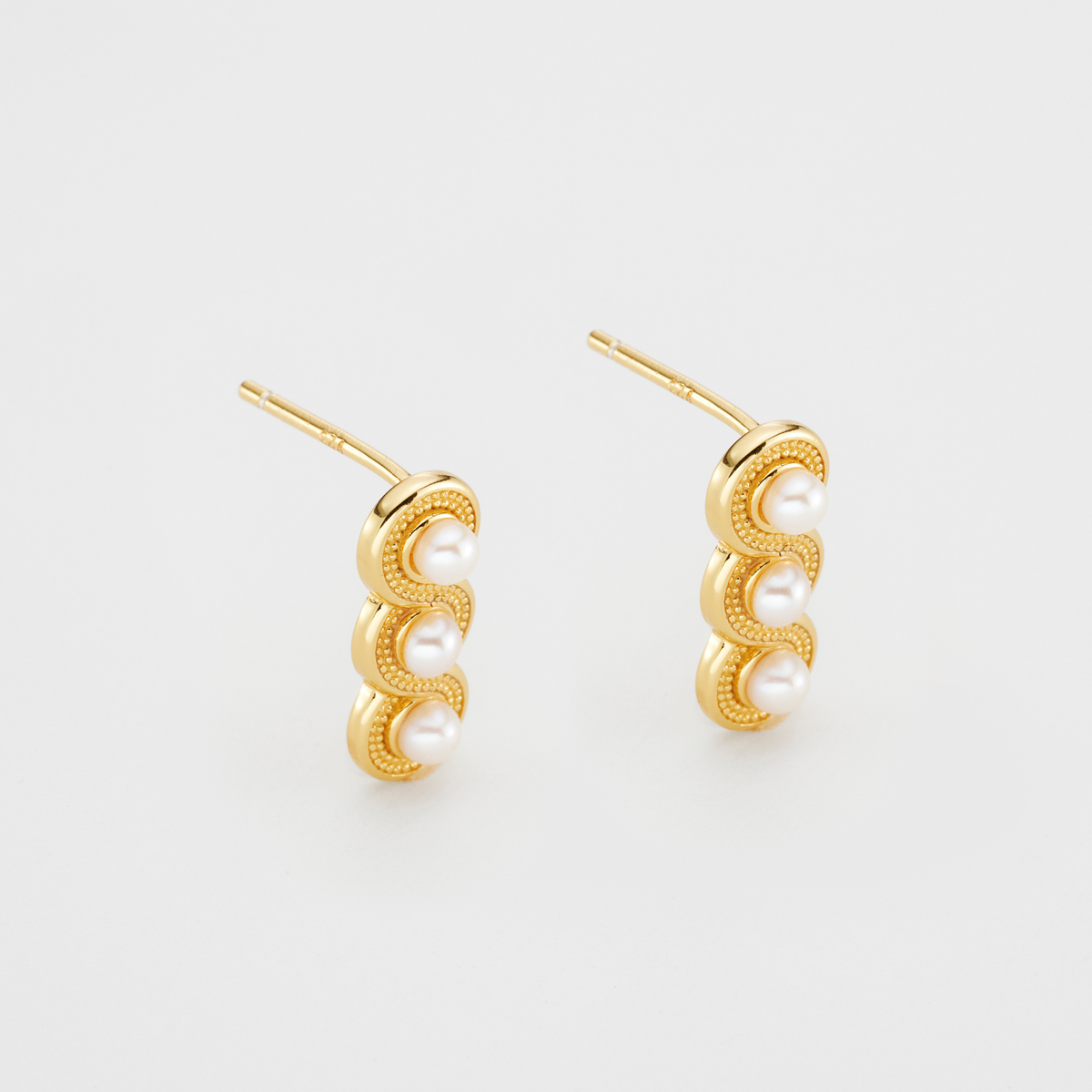 18k gold plated sterling silver pearls stud earrings