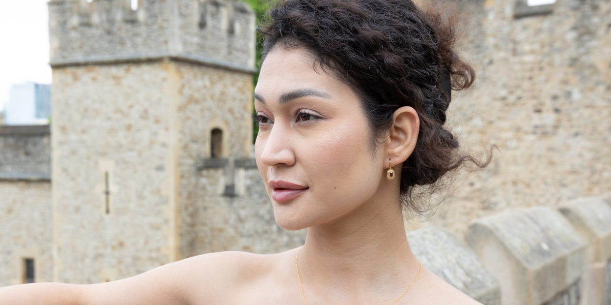 Gold Gemstone Earrings for Gifts & Special Occasions: How to Choose the Right Pair