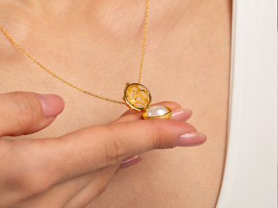 Pearl June birthstone