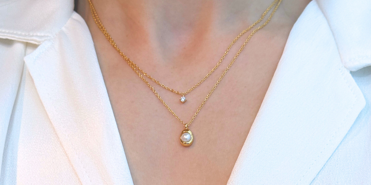 Gold Necklaces for Women: The Ultimate Guide to Choosing, Styling & Layering