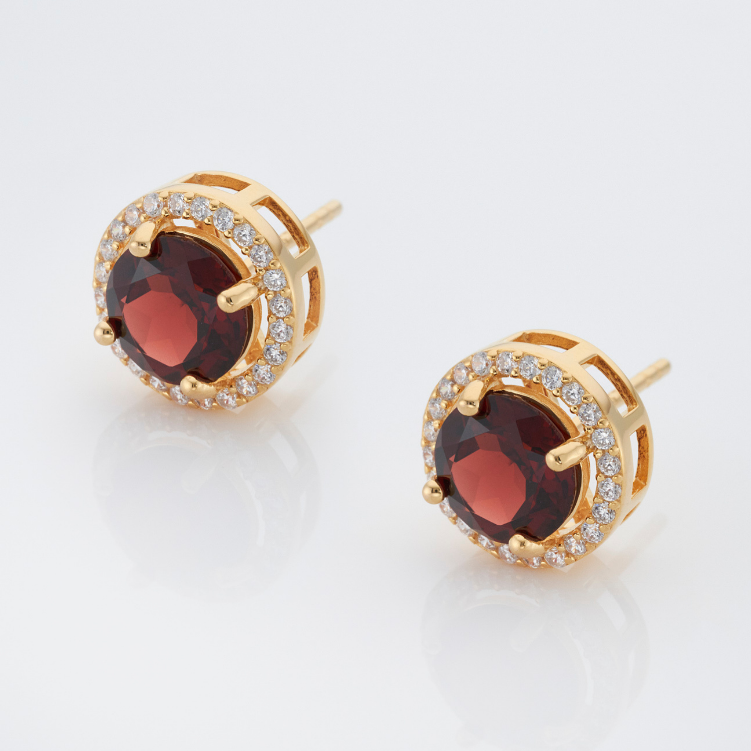 Royal Gold Garnet Earrings