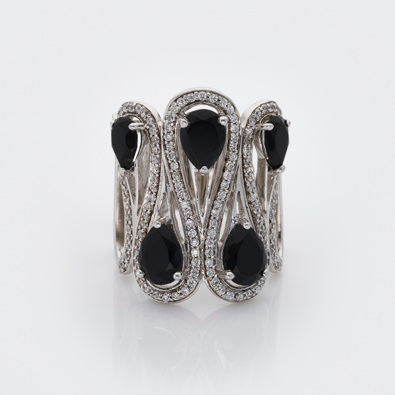 Dazzling Black Agate Ring