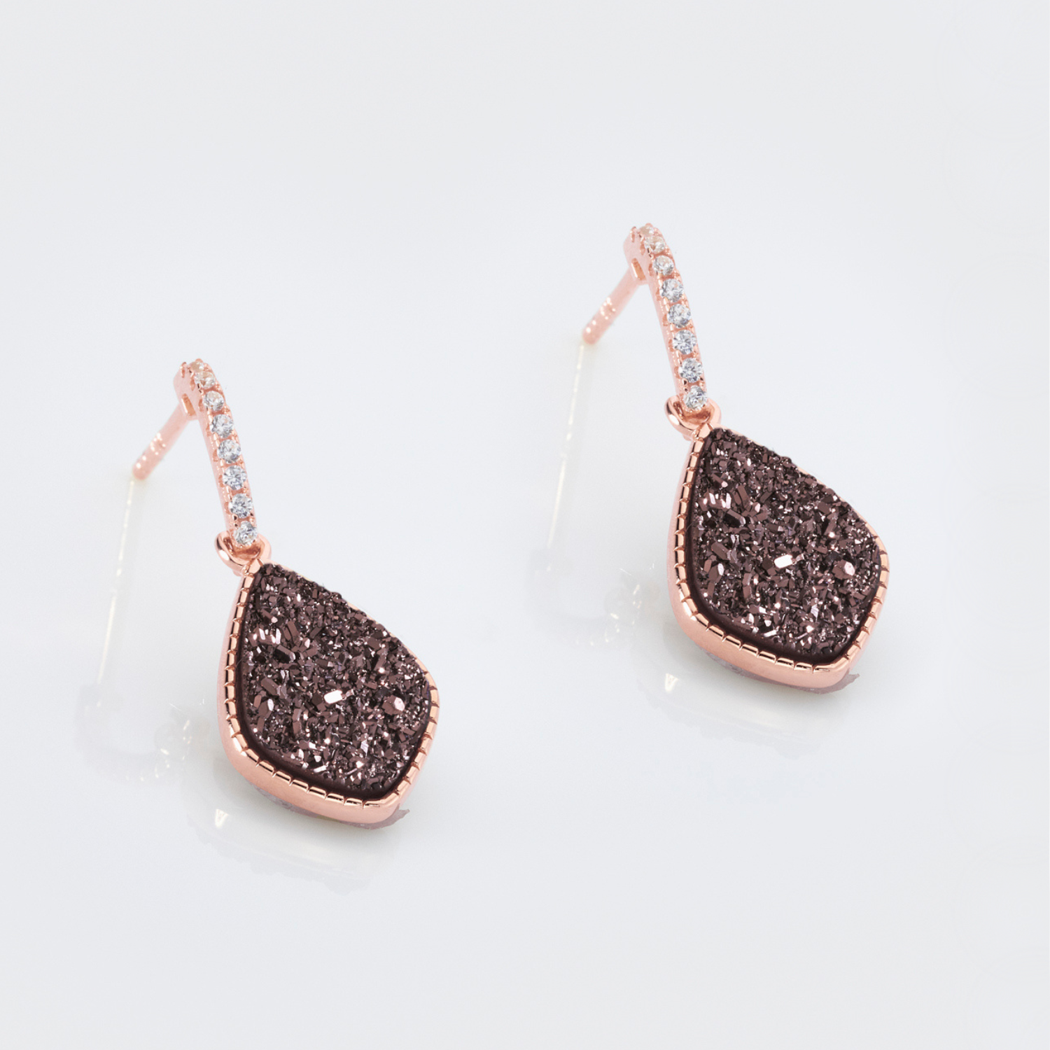 Elara Star Coffee Earrings