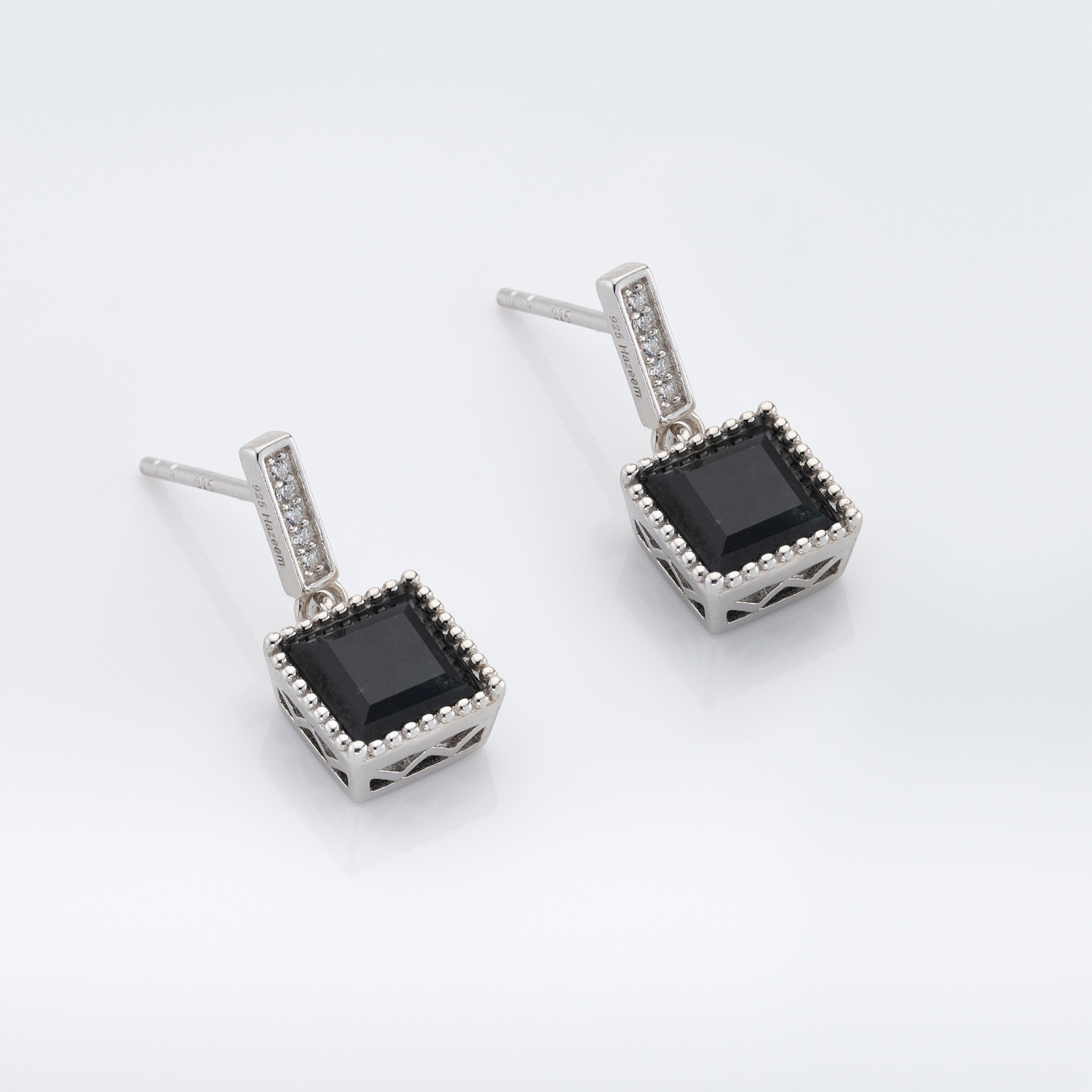 Admiral Silver Sapphire Earrings