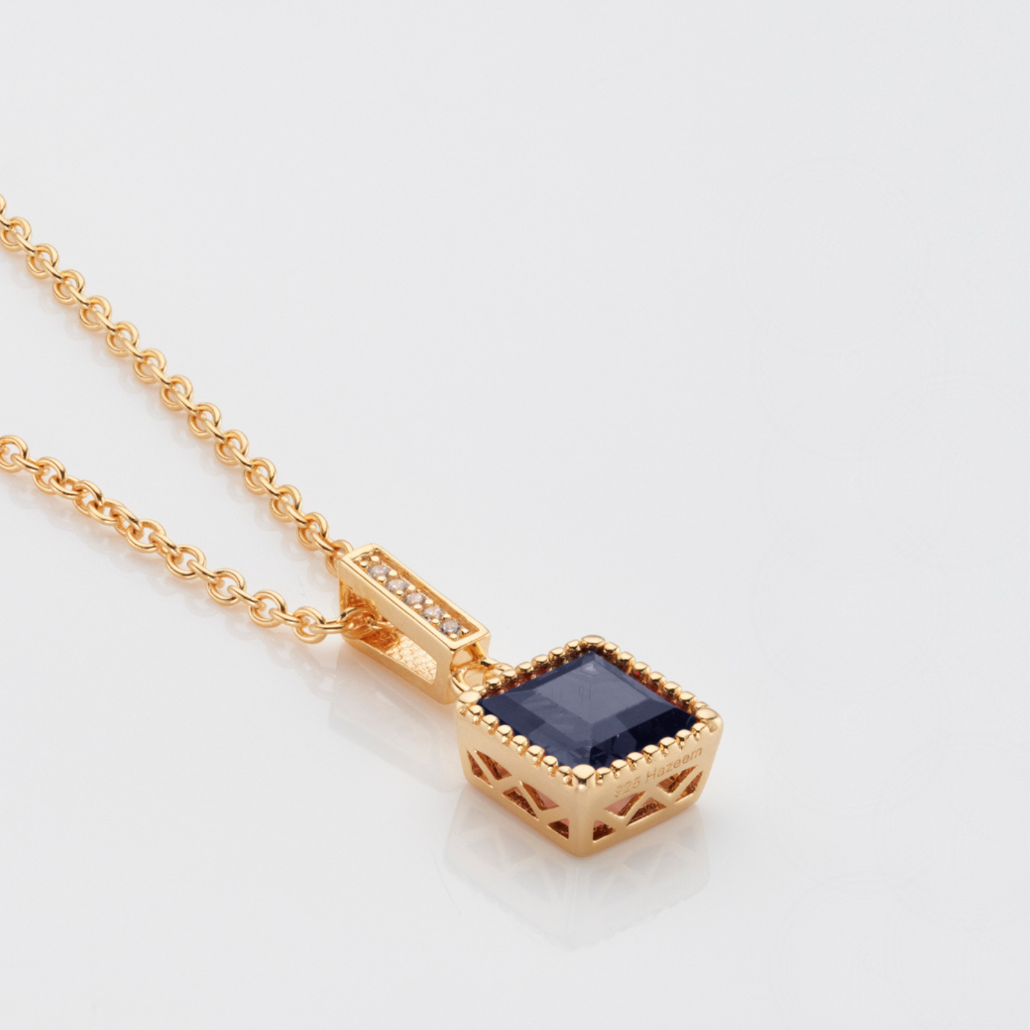 Admiral Gold Sapphire Necklace