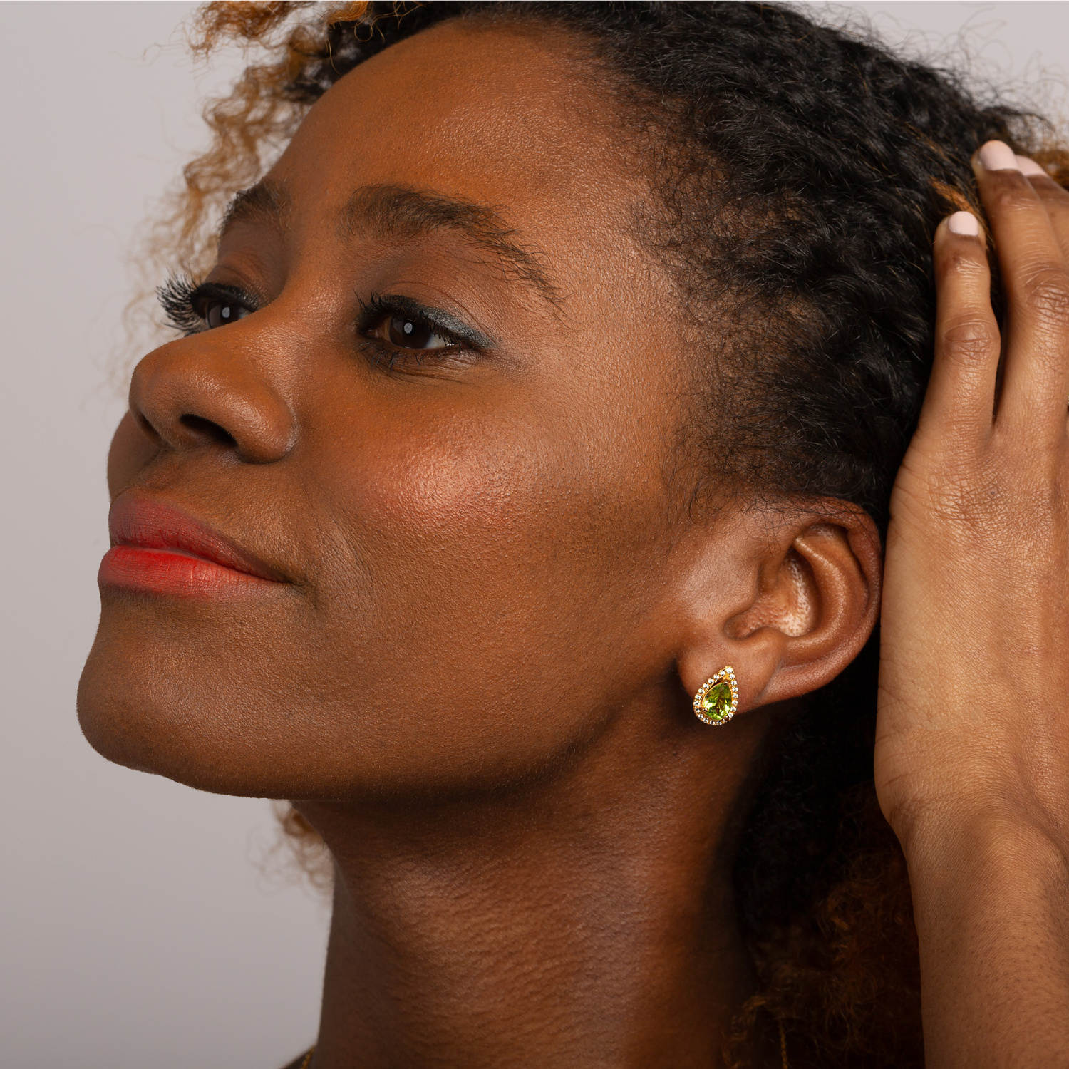 Luscious Peridot Gold Earrings