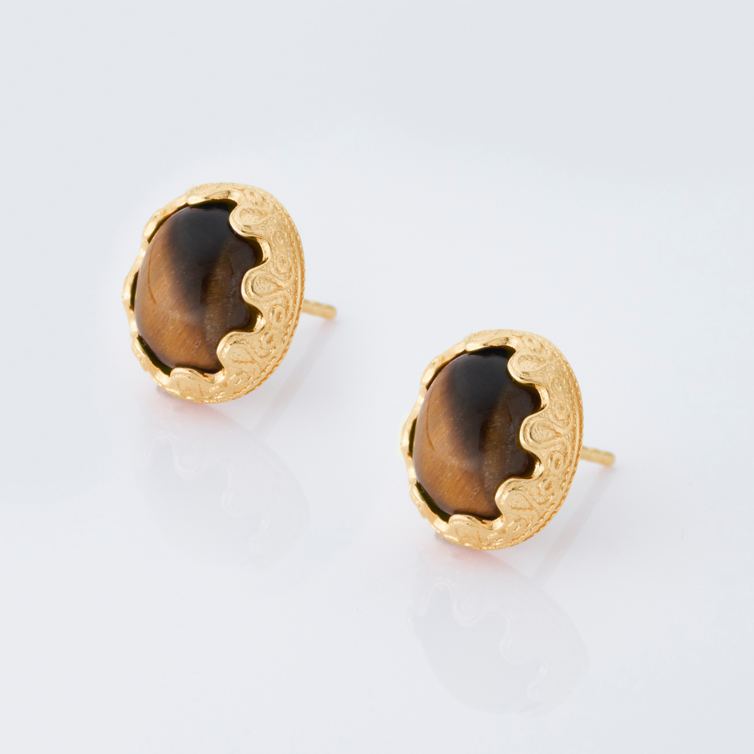 18k gold plated tiger's eye stud earrings