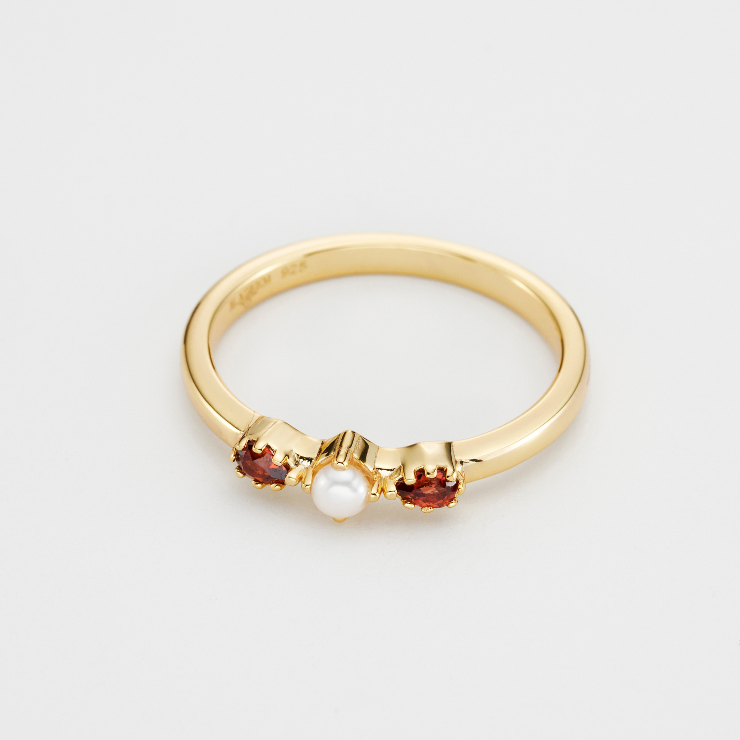 Historic Royal Palaces Jewel Garnet Tiara Ring