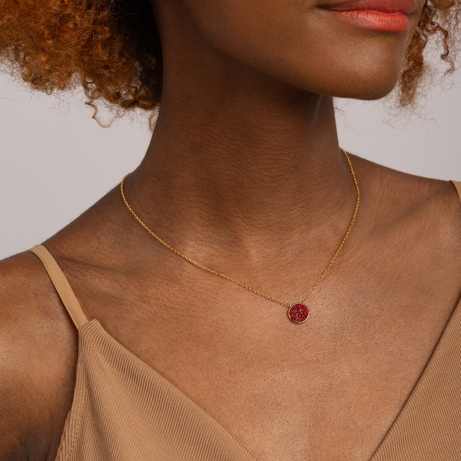 Elara Gold Red Necklace