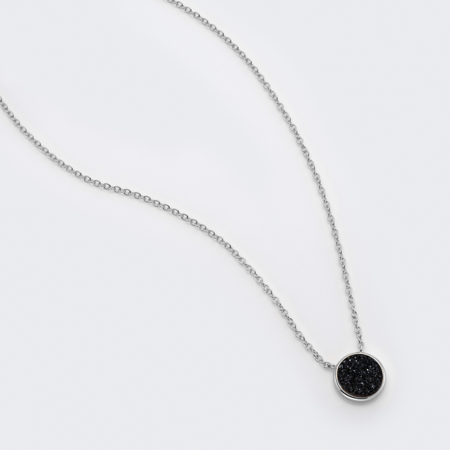 Elara Silver Black Necklace