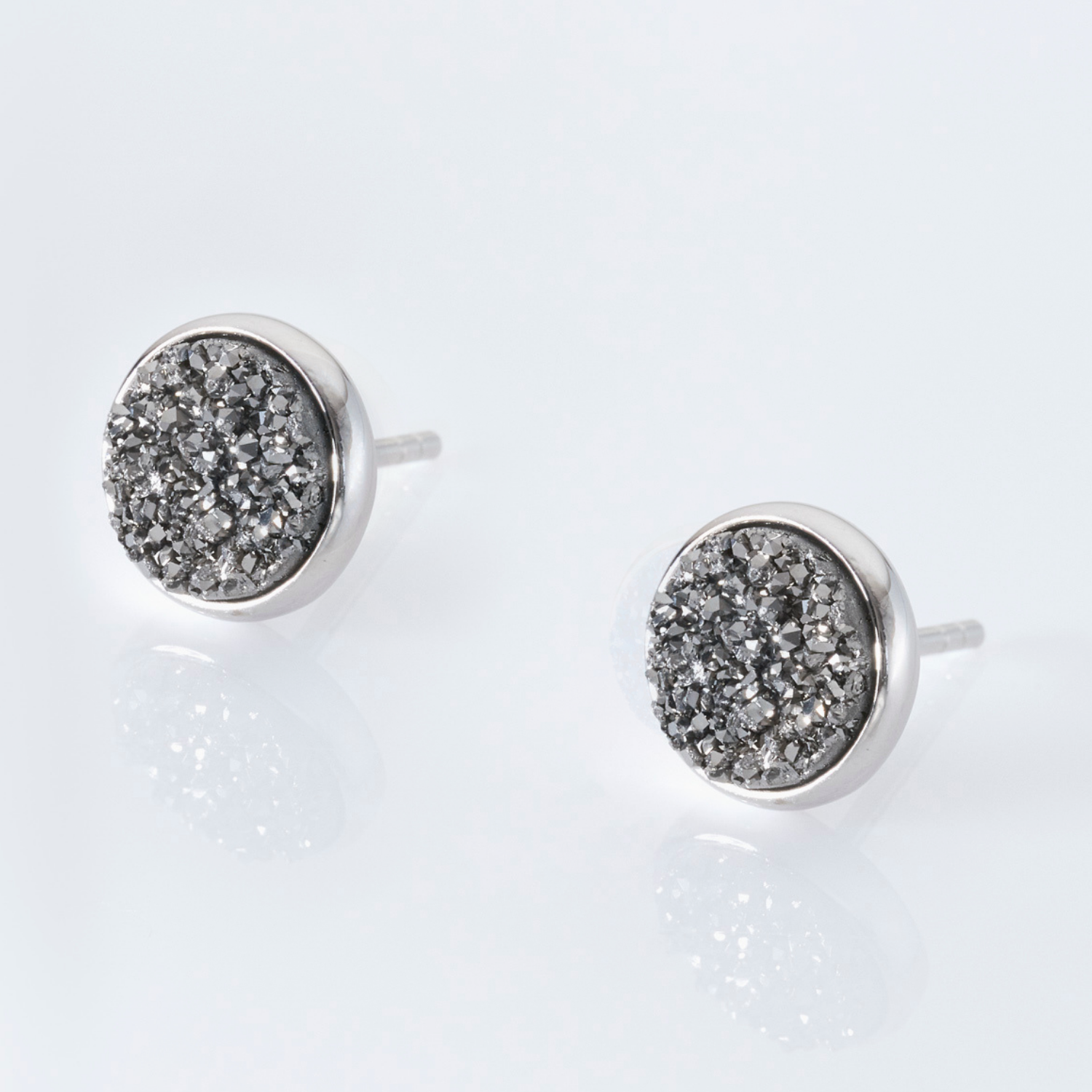 rhodium plated sterling silver Silver Druzy stud earrings