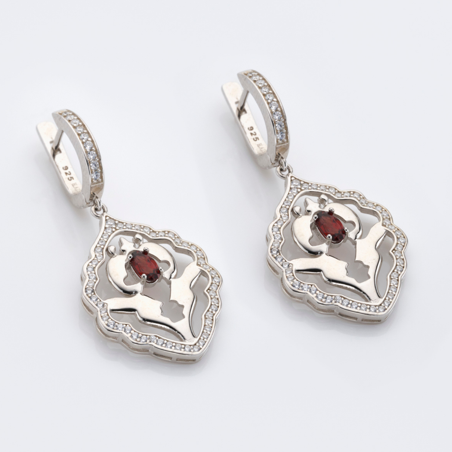 925 sterling silver garnet iznik earrings