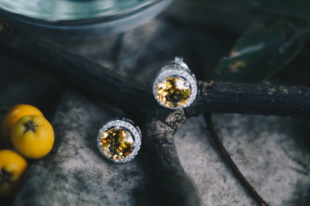 what is gemstone jewellery