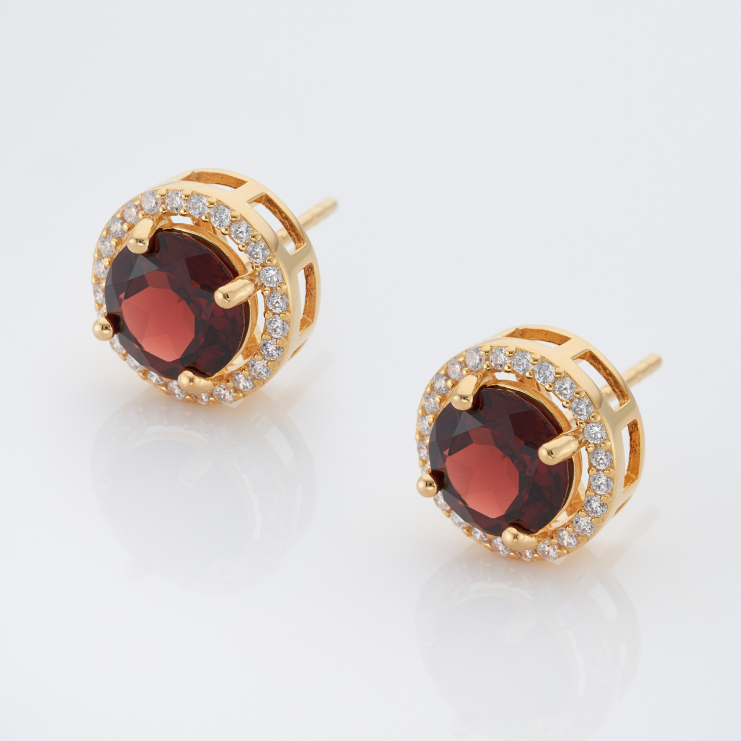 18k gold plated 925 sterling silver garnet gemstone stud earrings