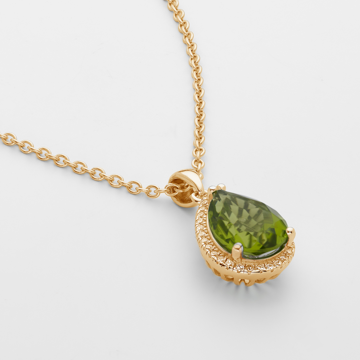18k gold 925 sterling silver pear drop peridot necklace