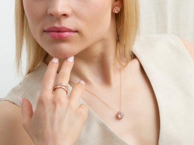 Rose Quartz July birthstone