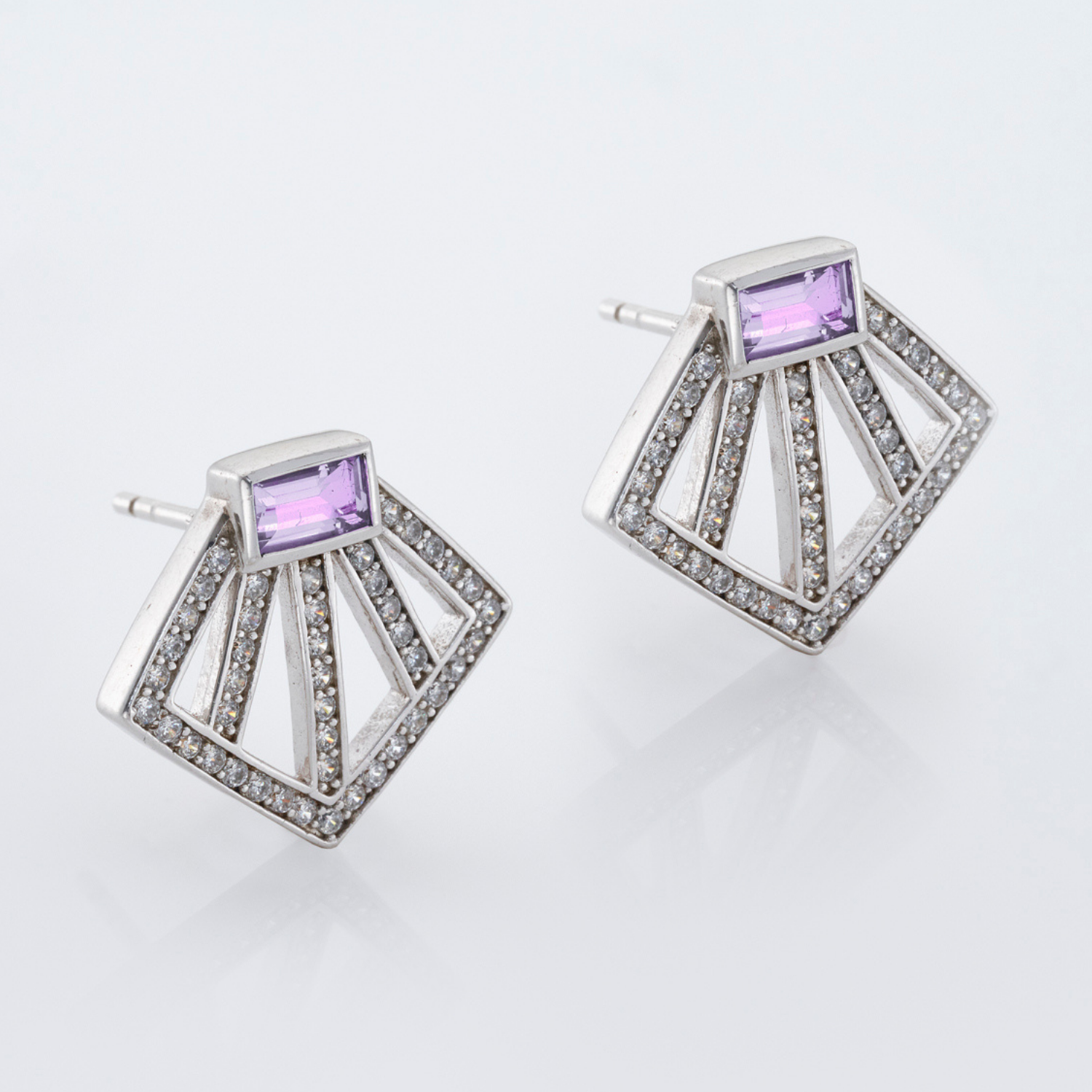 925 sterling silver amethyst gemstone sakura earrings