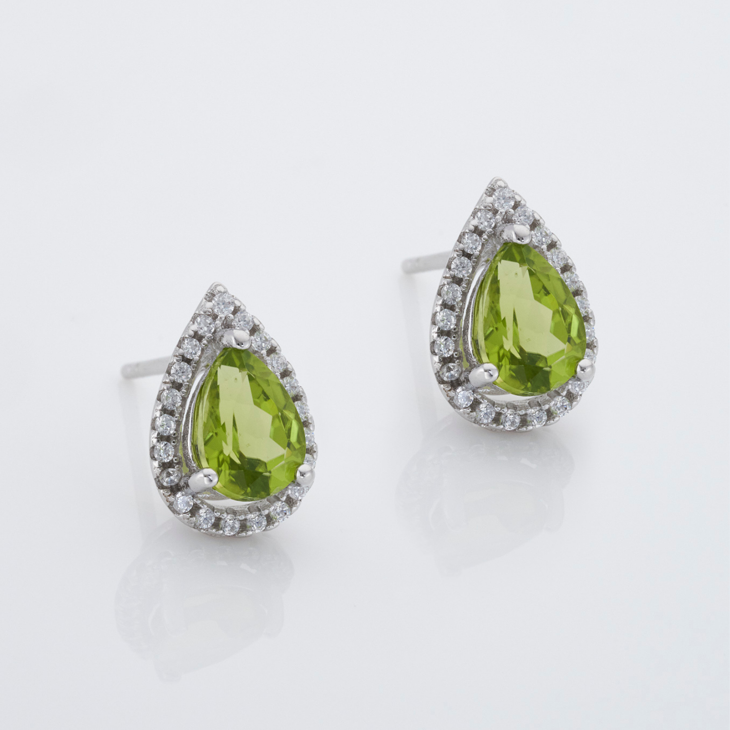 925 sterling silver peridot pear drop stud earrings